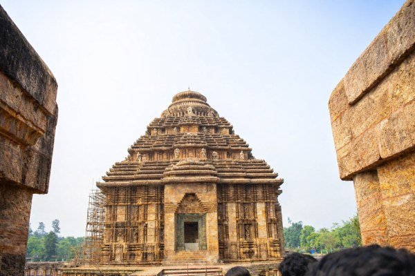 top 10 car rental services in Bhubaneswar