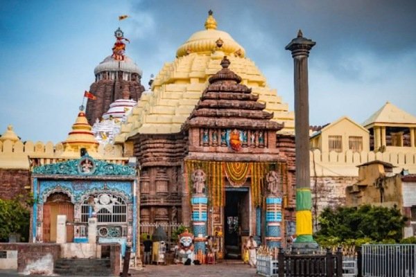 Puri Tour with Bhubaneswar Car Rental – Complete Travel Guide